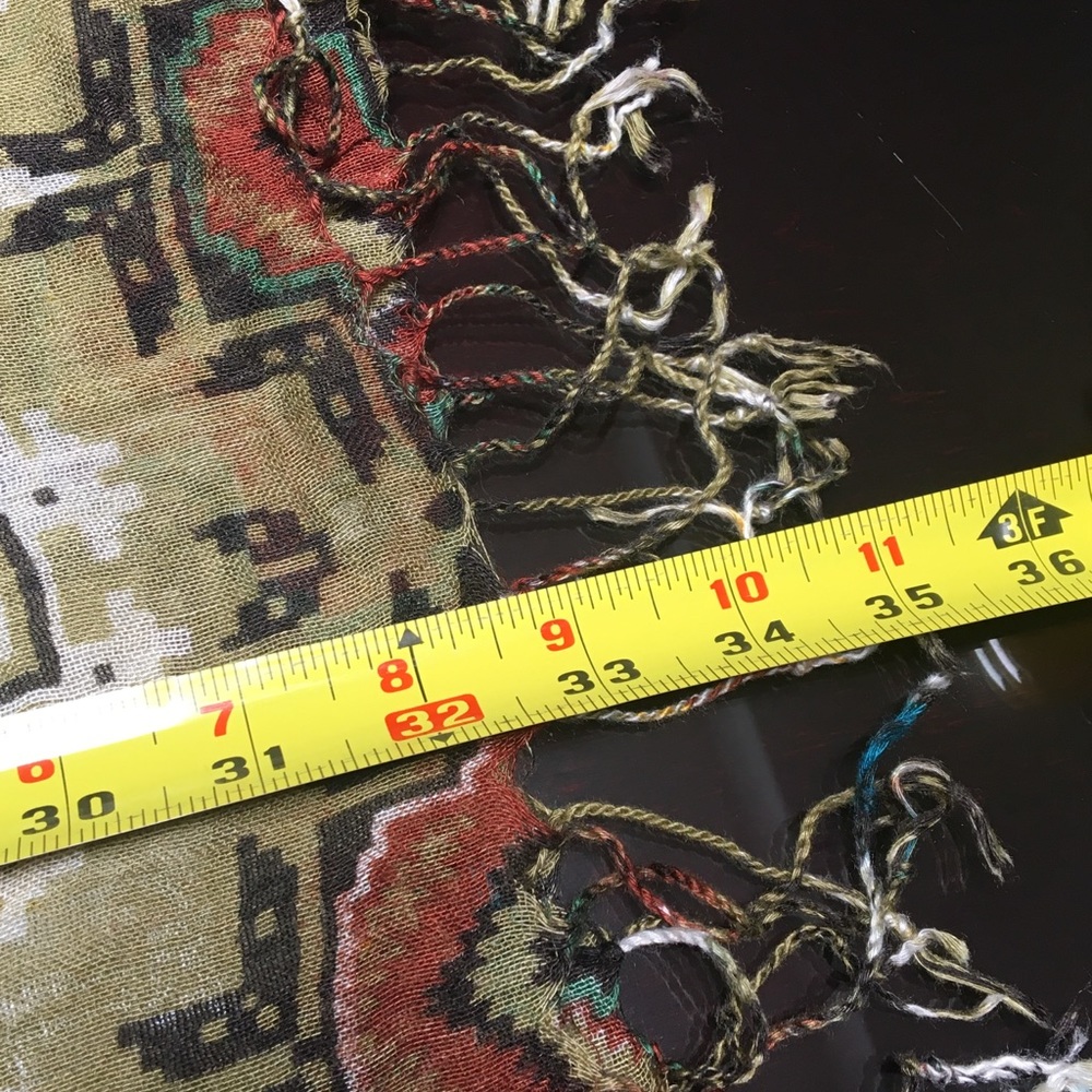 Multi-colored Scarf - Picture 4 of 4